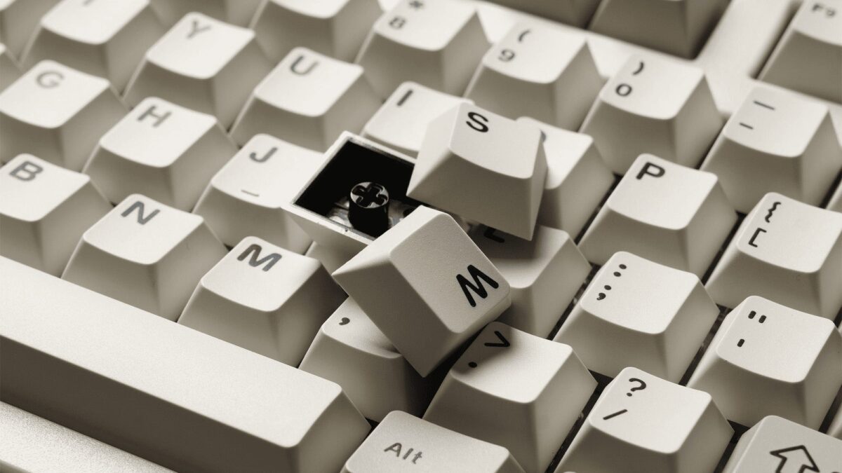 Keychron_R6_QMK_Wireless_Mechani (3)